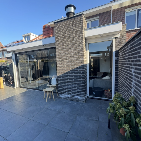 Aanbouw Putten